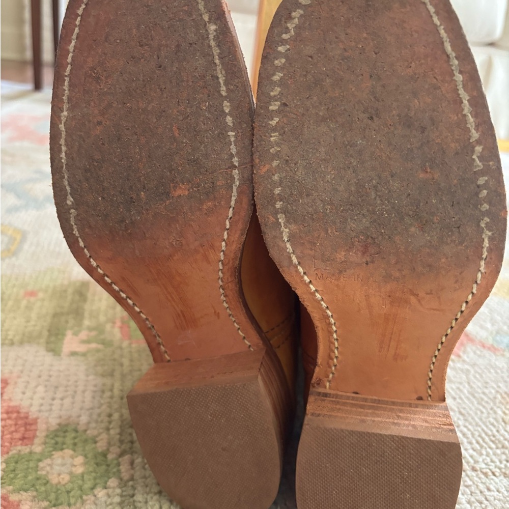 Frye Women's Campus Boot - Picture 9 of 12